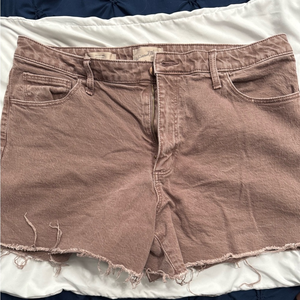 Universal Thread Vintage Midi Cutoff Denim Shorts Size 14 Mauve Pink